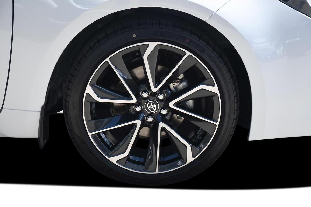 2025 Toyota Corolla ZR Hybrid Auto image 17