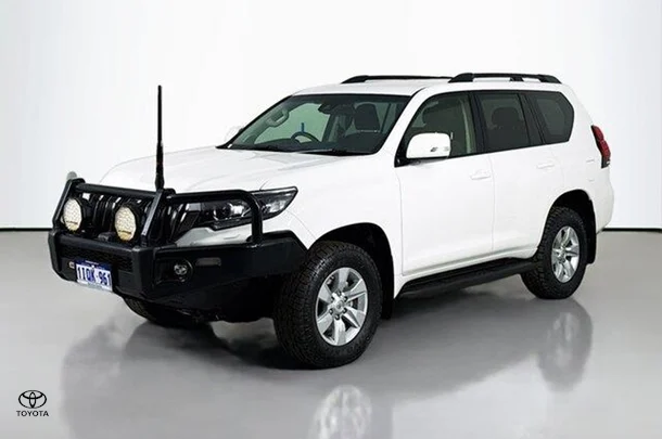 2020 Toyota Prado GXL image 4