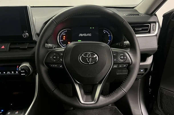 2024 Toyota Rav4 Hybrid GXL-2WD image 17