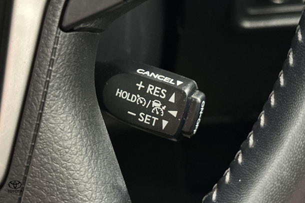 2022 Toyota Prado Kakadu image 35