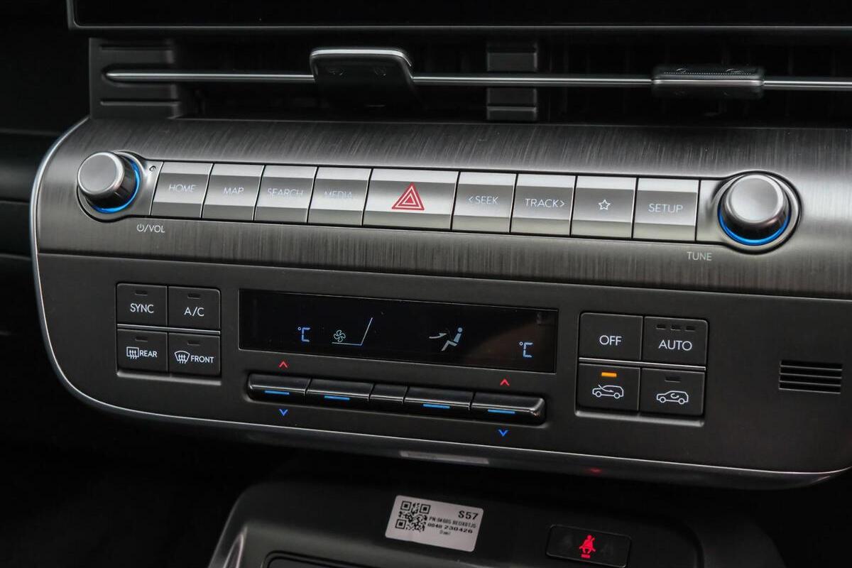 2025 Hyundai Kona Premium Auto 2WD MY25 image 12