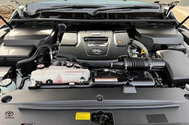 2022 Toyota Landcruiser Sahara ZX image 22
