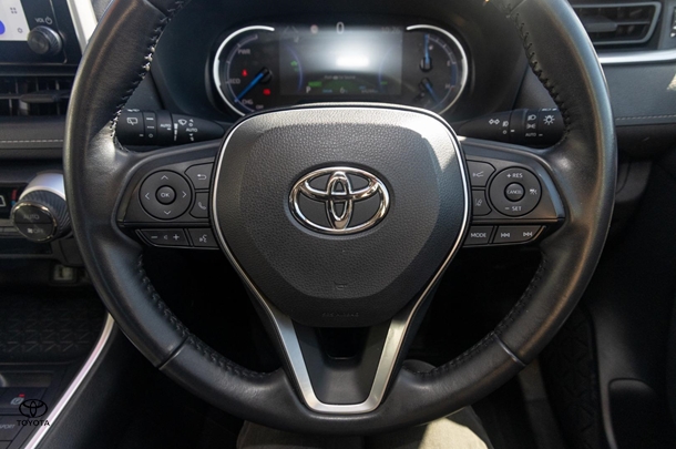 2023 Toyota Rav4 Hybrid GX-2WD image 10