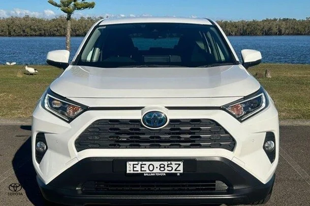 2019 Toyota RAV4 Hybrid GX AWD image 2