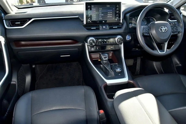 2022 Toyota RAV4 Hybrid Cruiser-AWD image 6
