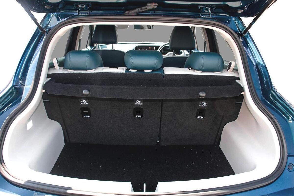 2024 GWM Ora Standard Range Auto image 11