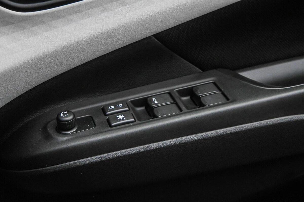 2024 Suzuki Swift Hybrid Auto image 19