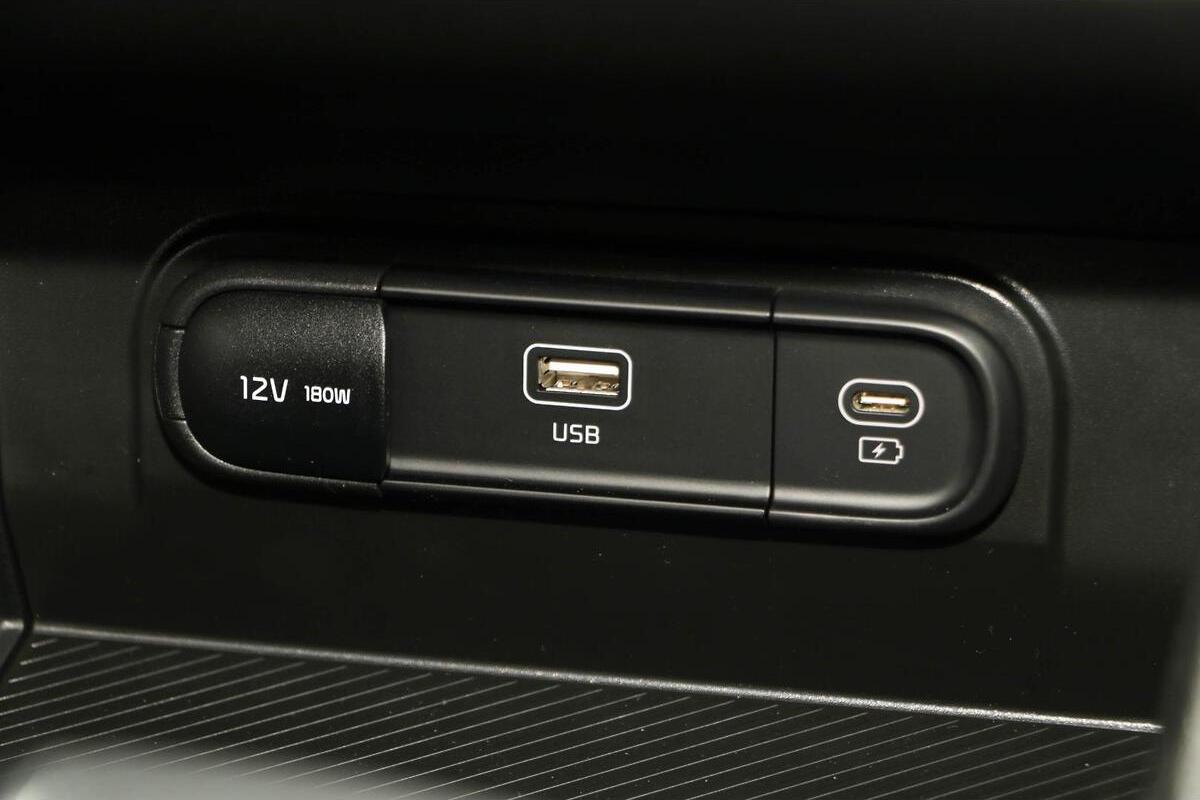 2025 Kia Sportage S Auto FWD MY25 image 14