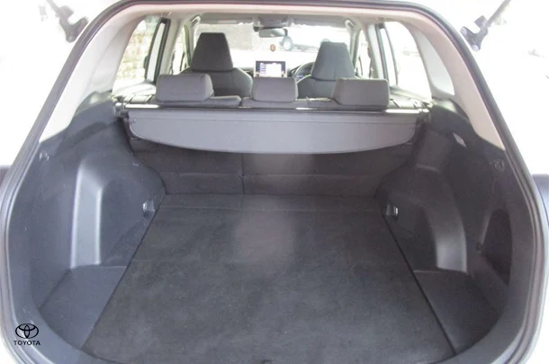 2019 Toyota RAV4 GX-2WD image 13