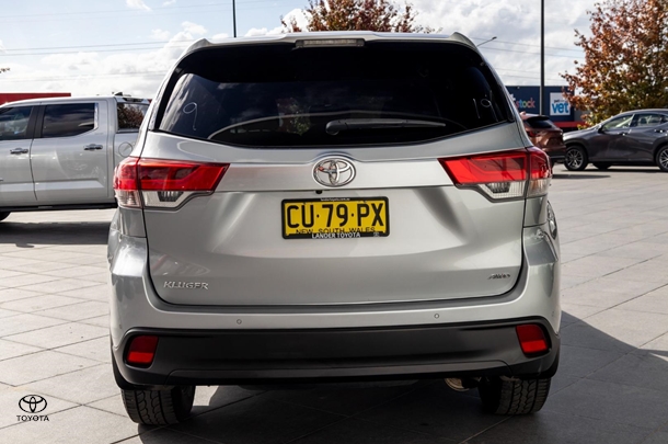 2017 Toyota KLUGER GX AWD image 6