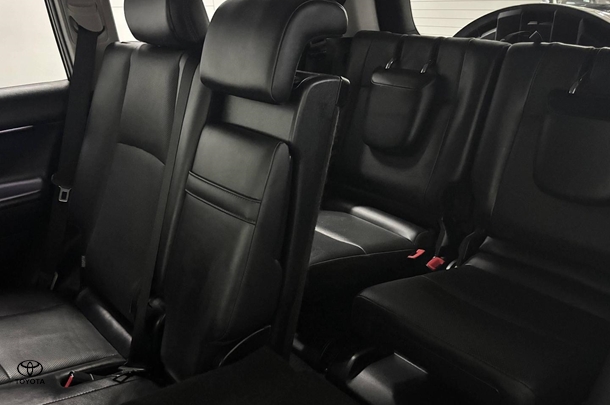 2019 Toyota Prado Kakadu image 14