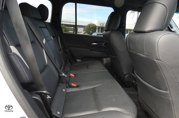 2023 Toyota Landcruiser GR Sport image 14