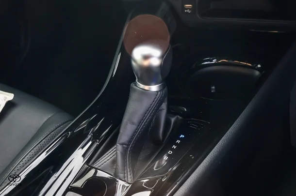 2023 Toyota C-HR Hybrid Koba 2WD image 19