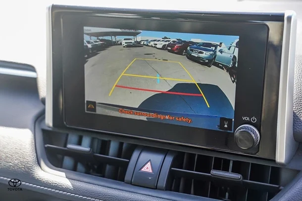 2023 Toyota Rav4 Hybrid GX image 17