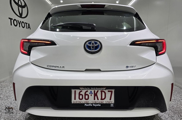 2024 Toyota Corolla Ascent Sport image 3