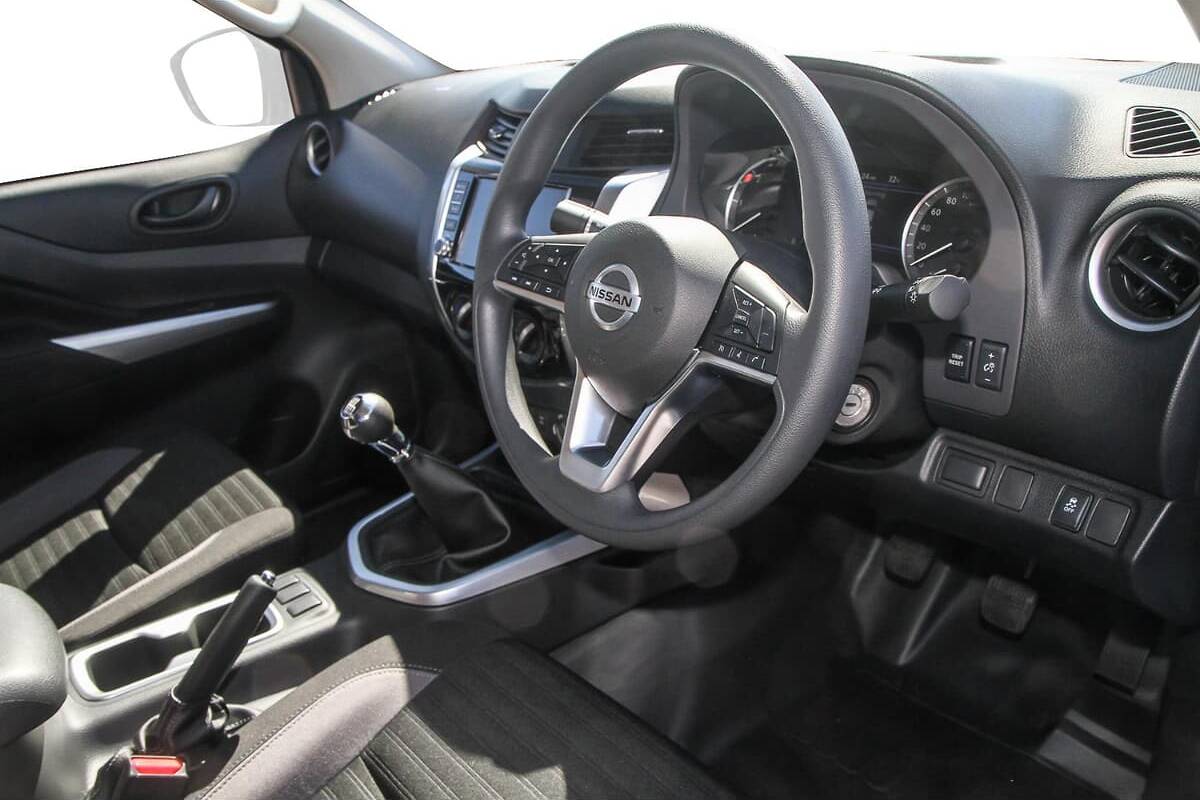 2024 Nissan Navara SL D23 Manual 4x4 MY24 Dual Cab image 6