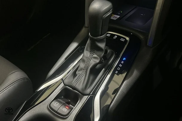 2023 Toyota Corolla Cross Hybrid Atmos AWD image 27