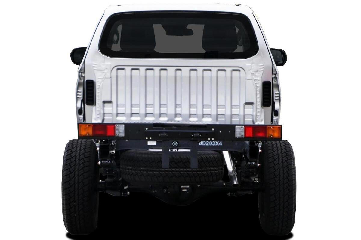 2024 Mitsubishi Triton GLX MR Manual 4x4 MY23 image 3