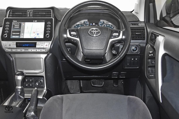 2020 Toyota Prado GXL image 13
