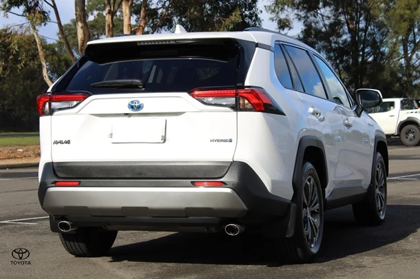 2024 Toyota RAV4 Hybrid GXL AWD image 9