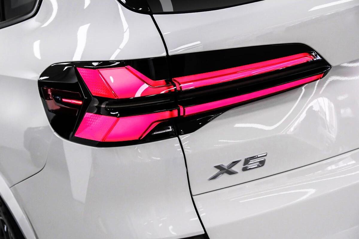 2025 BMW X5 xDrive40i M Sport G05 LCI Auto 4x4 image 16