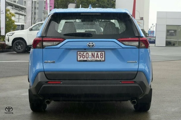 2021 Toyota RAV4 Hybrid GX-2WD image 5