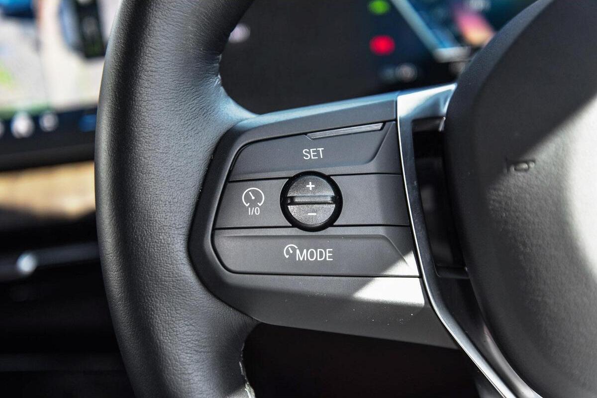 2025 BMW iX1 eDrive20 xLine U11 Auto image 12