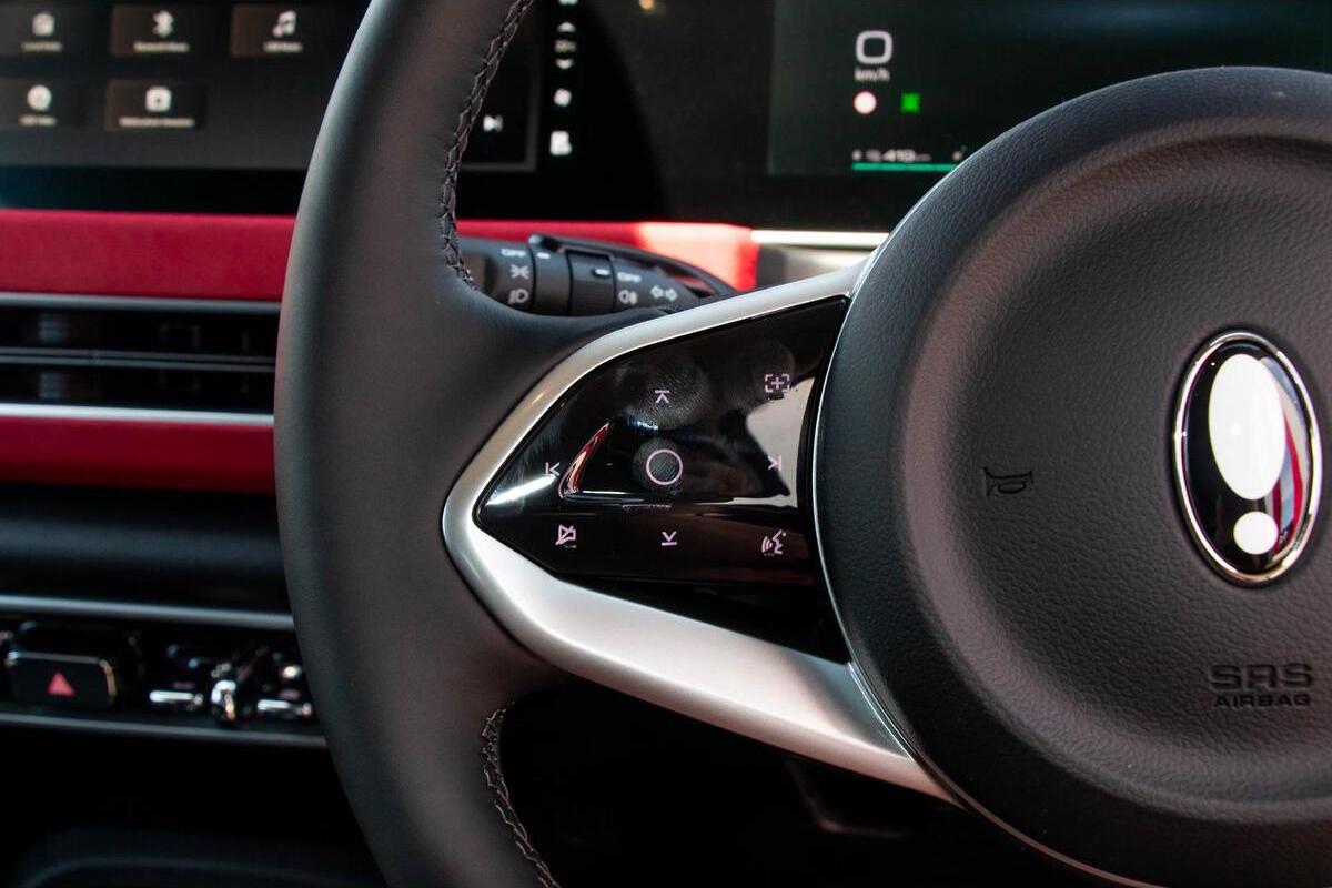 2025 GWM Ora GT Auto image 13