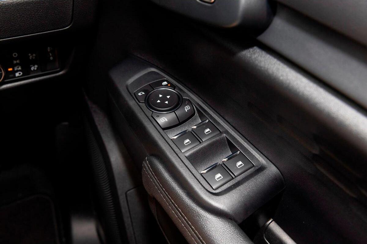 2024 Ford Everest Ambiente Auto RWD MY25.25 image 16