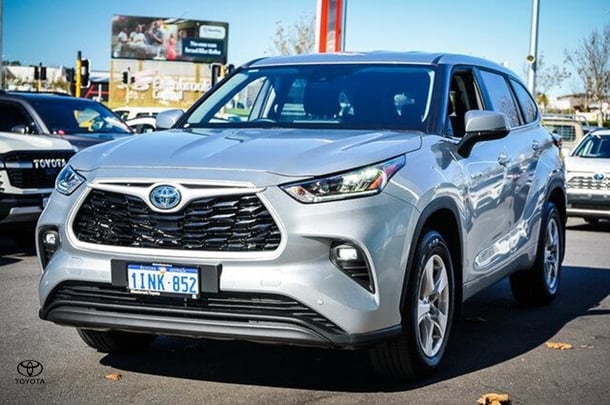 2024 Toyota Kluger Hybrid GX image 4