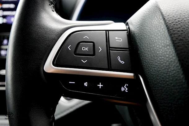 2023 Toyota Kluger Hybrid GRANDE image 17