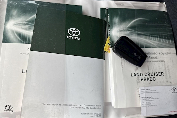 2022 Toyota Prado GXL image 32