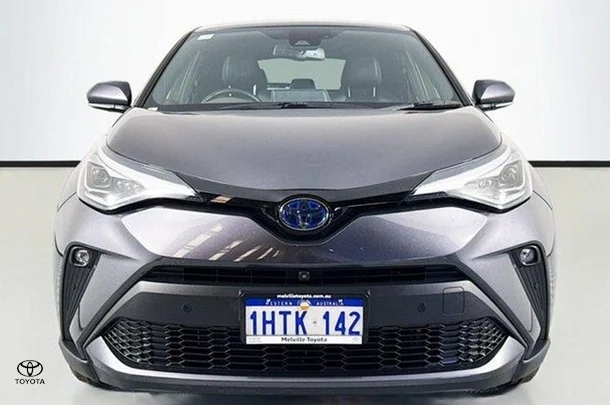 2022 Toyota C-HR Hybrid Koba 2WD image 2