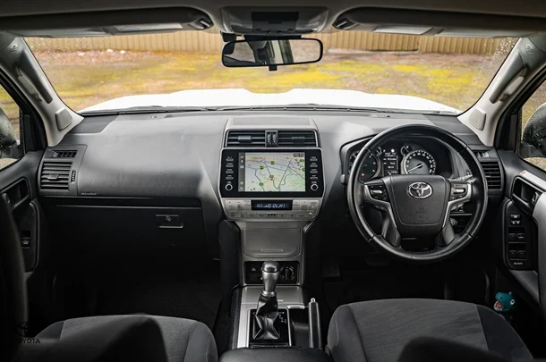 2022 Toyota PRADO GXL image 9