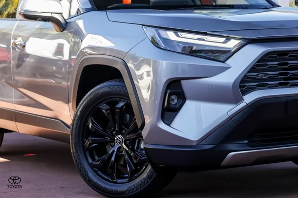 2023 TOYOTA RAV4 Hybrid Cruiser-AWD image 6