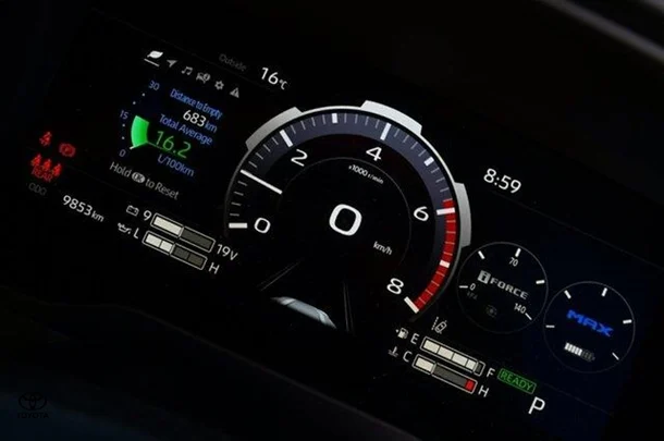 2023 Toyota Tundra Limited image 11