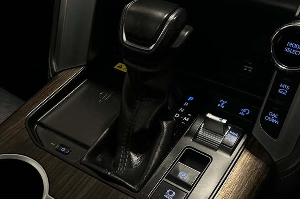 2022 Toyota Landcruiser Sahara image 15