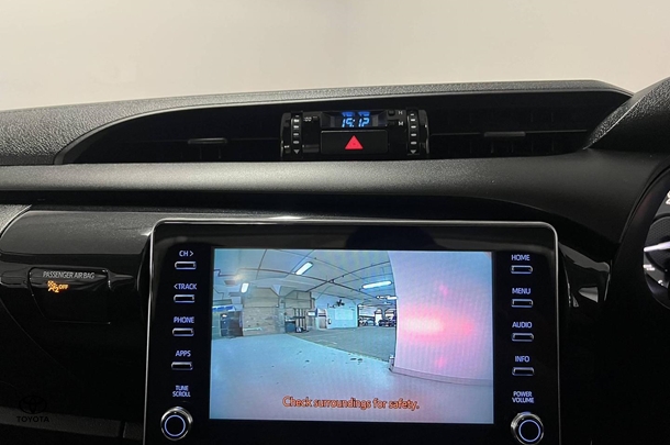 2024 Toyota Hilux Workmate image 19