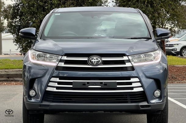 2019 Toyota KLUGER 4x2 GX image 8