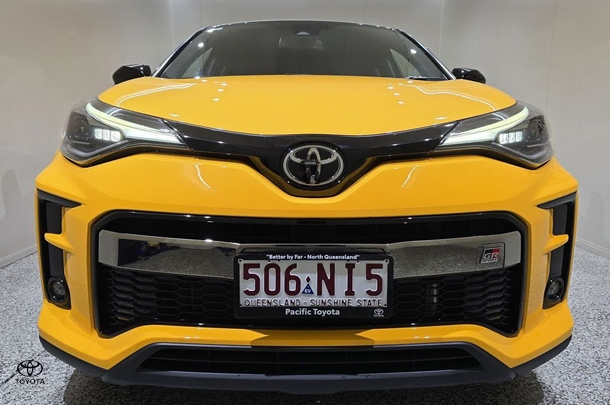 2023 Toyota C-HR Hybrid GR-S image 6