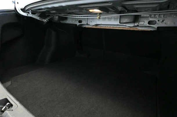 2023 Toyota Corolla Sedan Hybrid Ascent Sport image 8