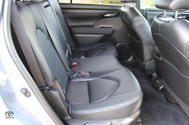2023 Toyota Kluger Hybrid GXL AWD image 16
