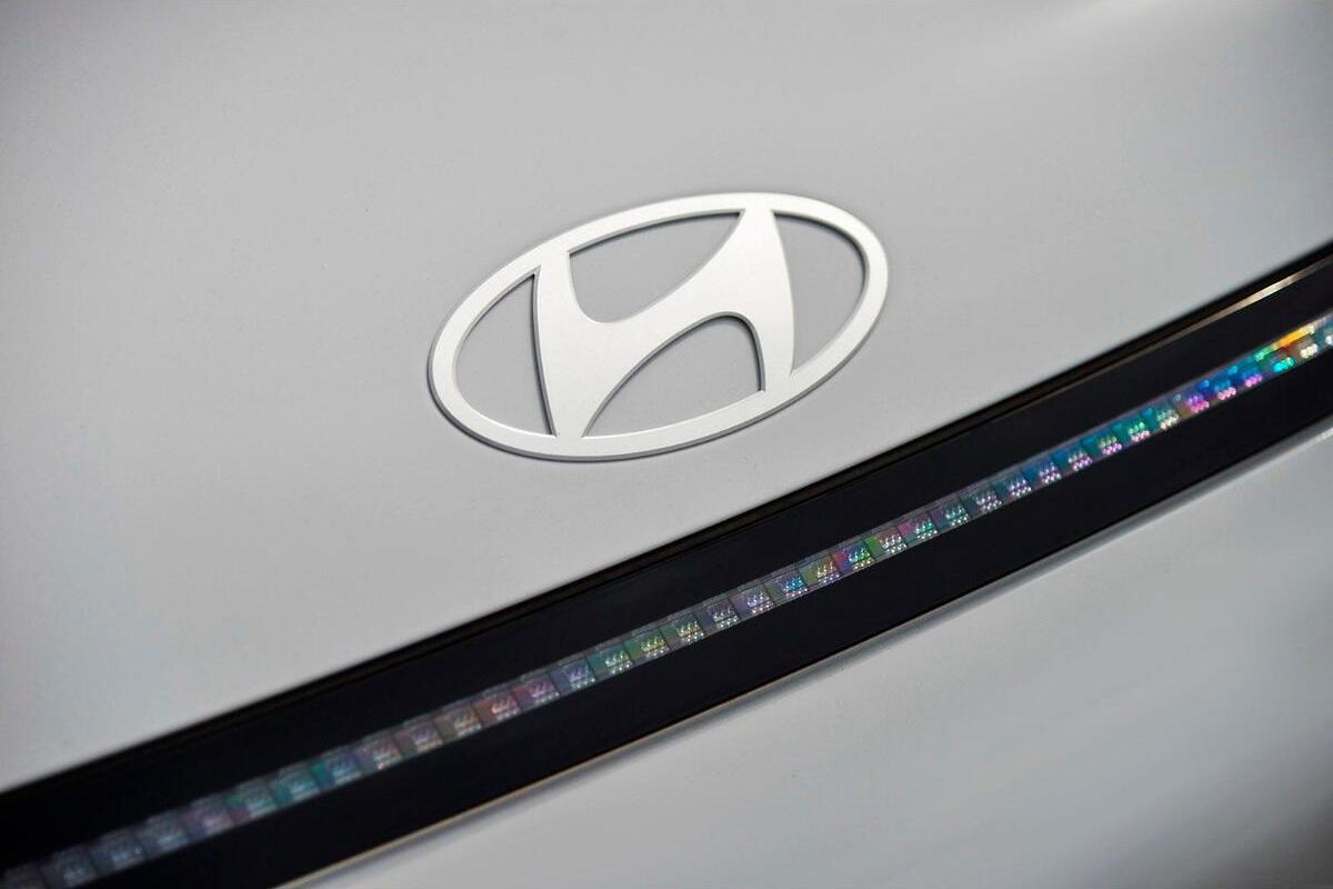 2024 Hyundai Kona Electric Premium Auto 2WD MY25 image 6