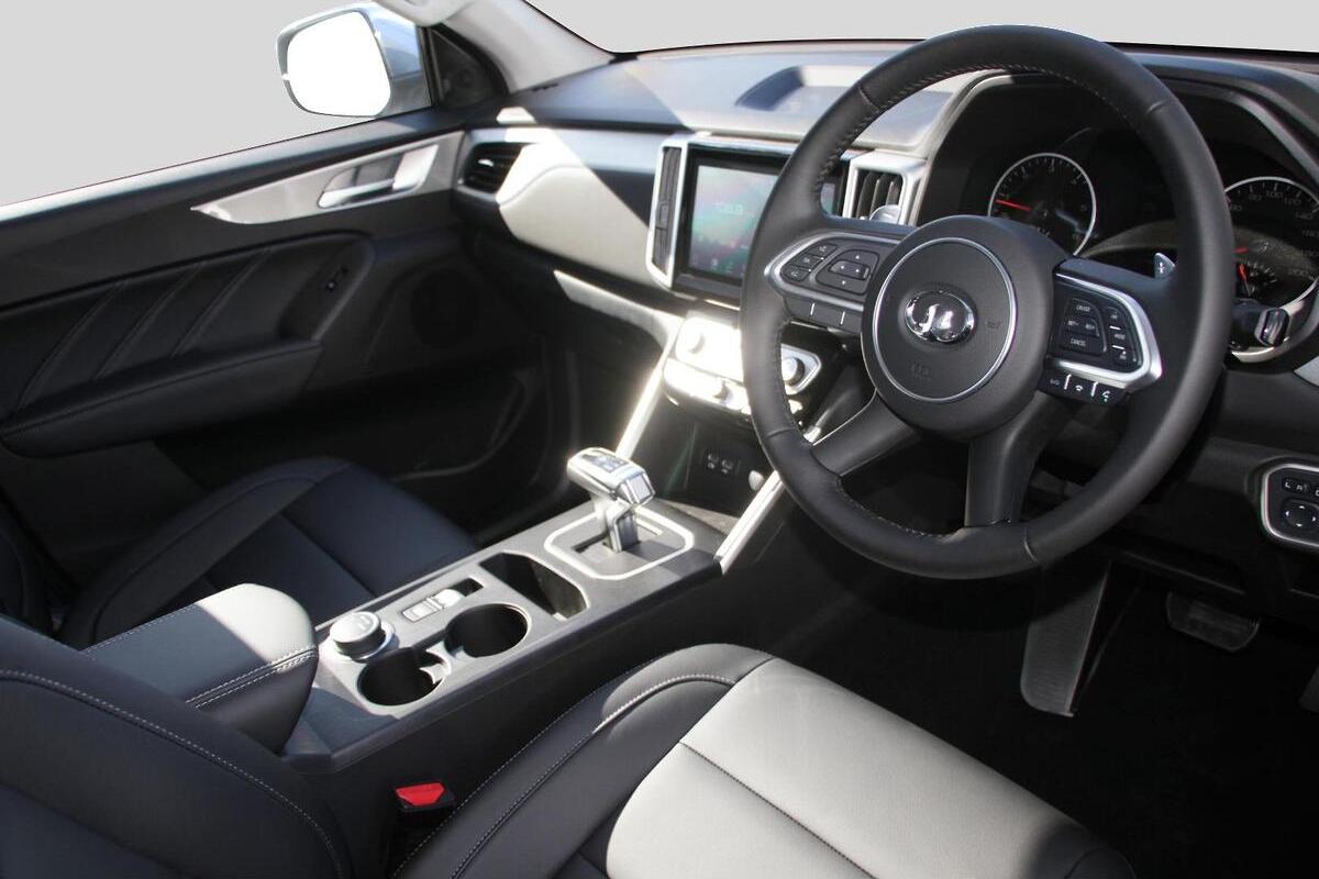 2024 GWM Ute Cannon Lux Auto 4x4 Dual Cab image 5