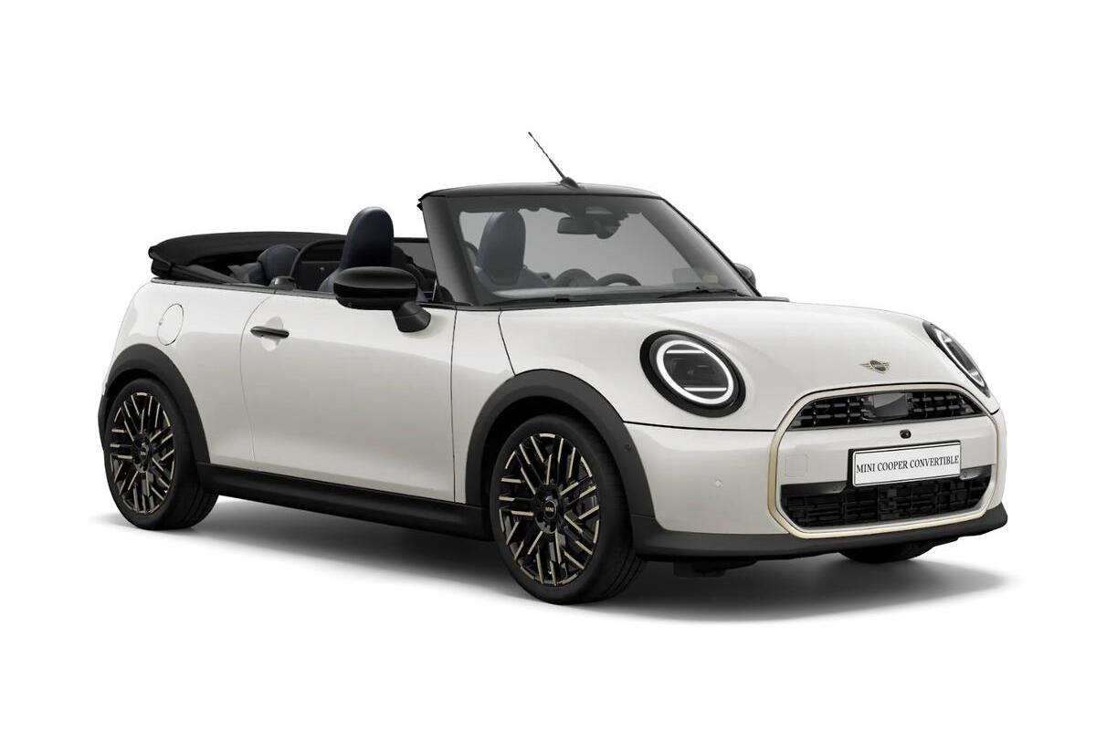 2025 MINI Cooper C Favoured Auto image 1