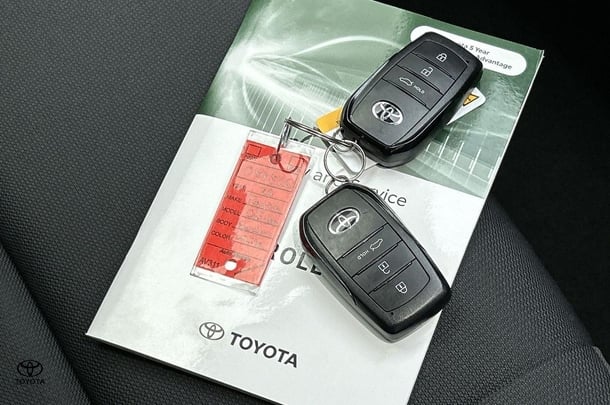 2024 Toyota Corolla Sedan Hybrid Ascent Sport image 23