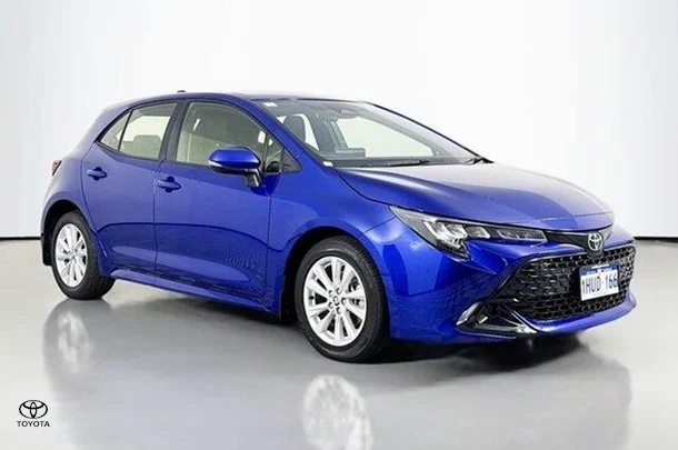 2022 Toyota Corolla Ascent Sport image 1