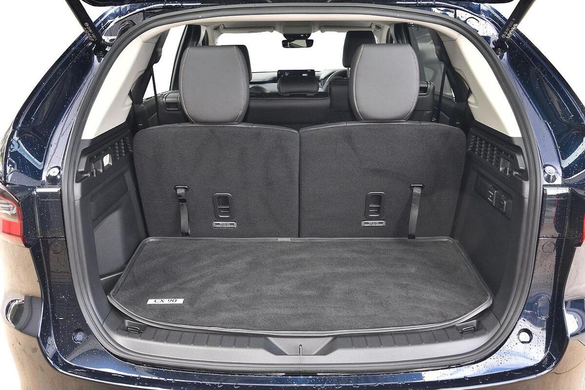 2024 Mazda CX-90 D50e Touring KK Auto i-ACTIV AWD image 9