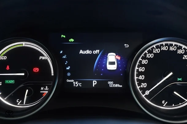2018 Toyota Camry Hybrid Ascent Sport image 19