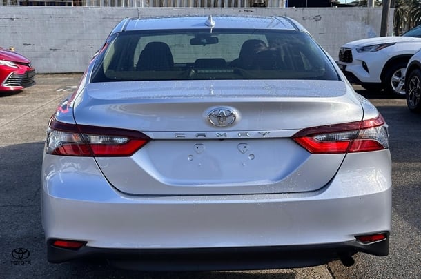 2023 Toyota Camry Ascent image 5